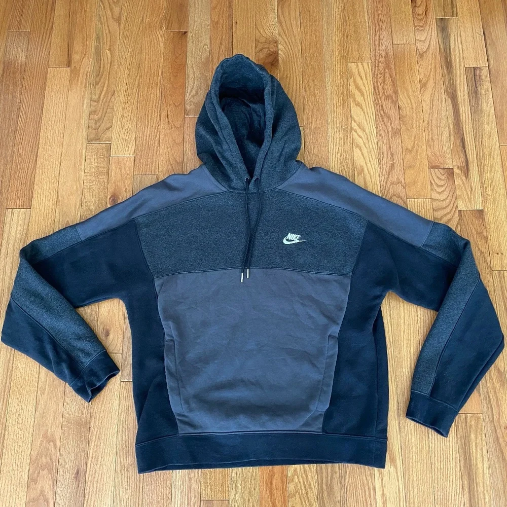 Mens Dark Gray and Black Hoodie Size M